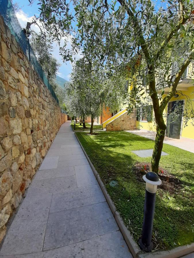 Appartamenti Elisabeth Brenzone sul Garda Zewnętrze zdjęcie
