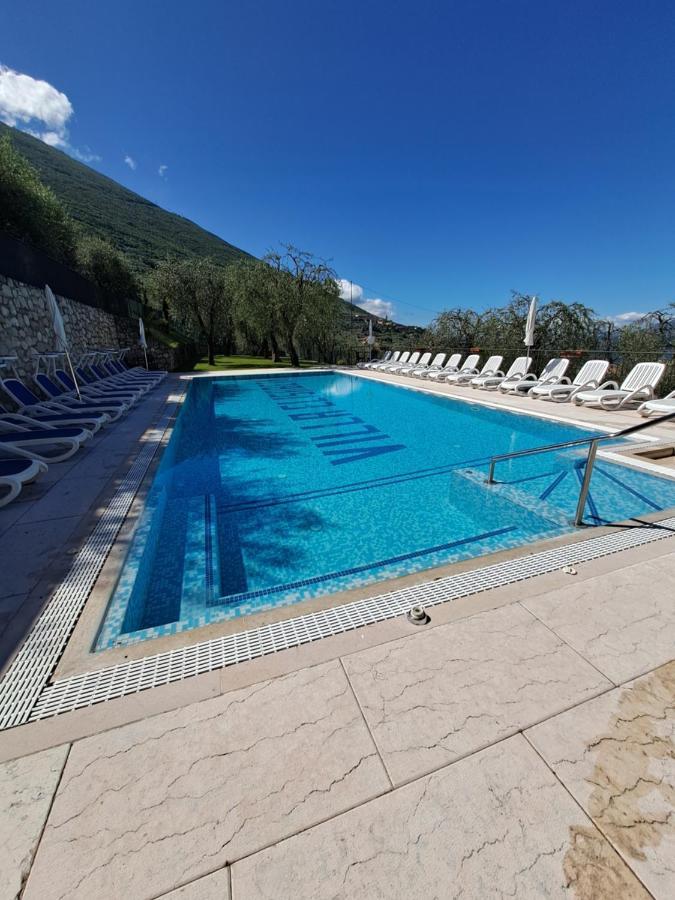 Appartamenti Elisabeth Brenzone sul Garda Zewnętrze zdjęcie